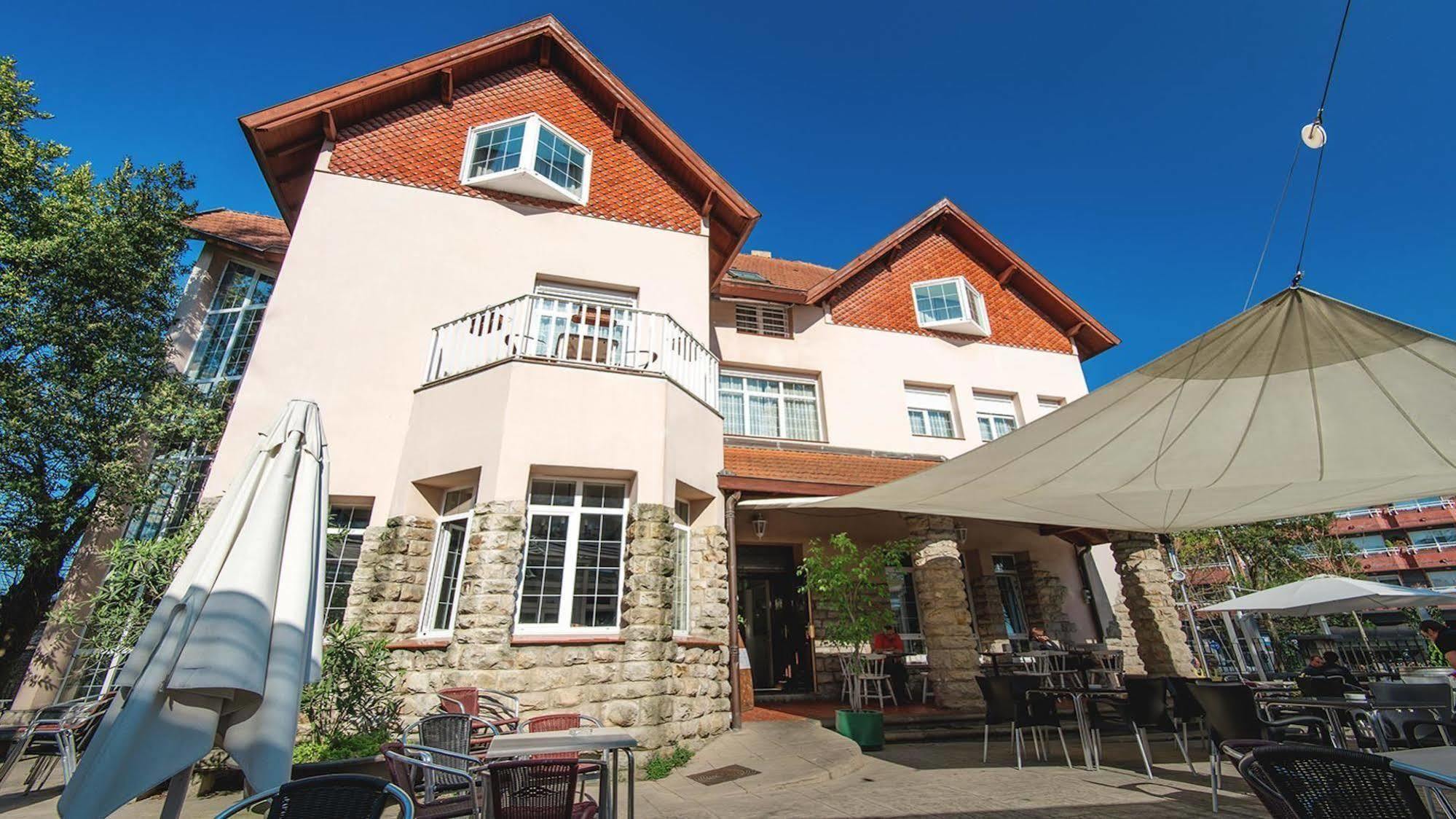 Hotel Harrison Etxea Amorebieta-Etxano Kültér fotó